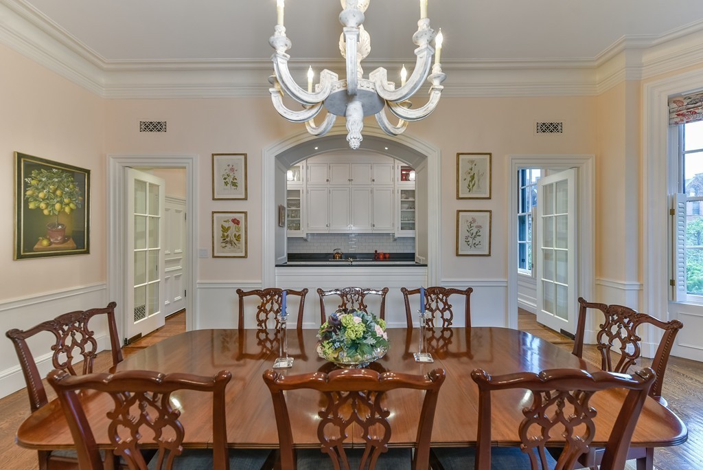 340 Beacon Street, Unit 2/3 Boston, MA 02116 - Photo 6 of 15