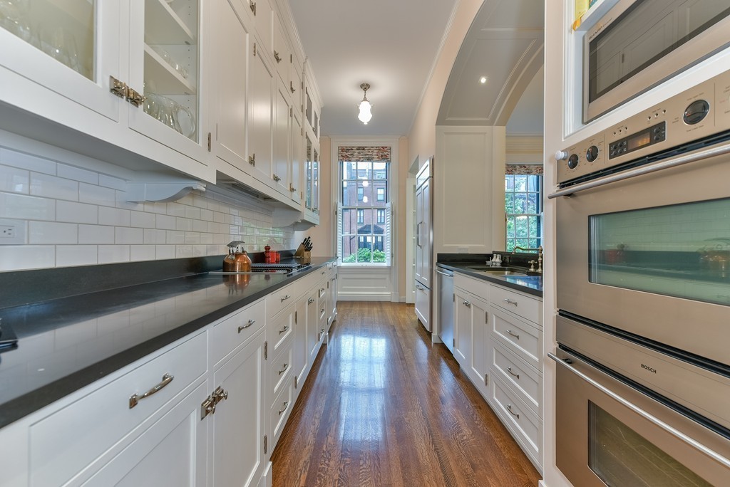 340 Beacon Street, Unit 2/3 Boston, MA 02116 - Photo 7 of 15