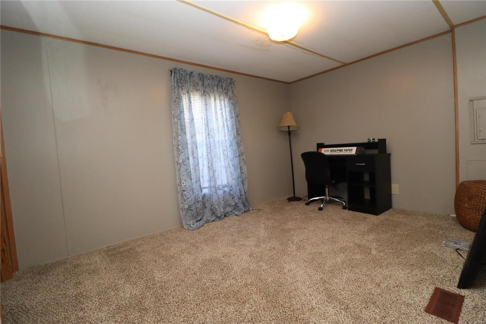 364 Cemetery Road Worden, IL 62097 - Photo 12 of 26