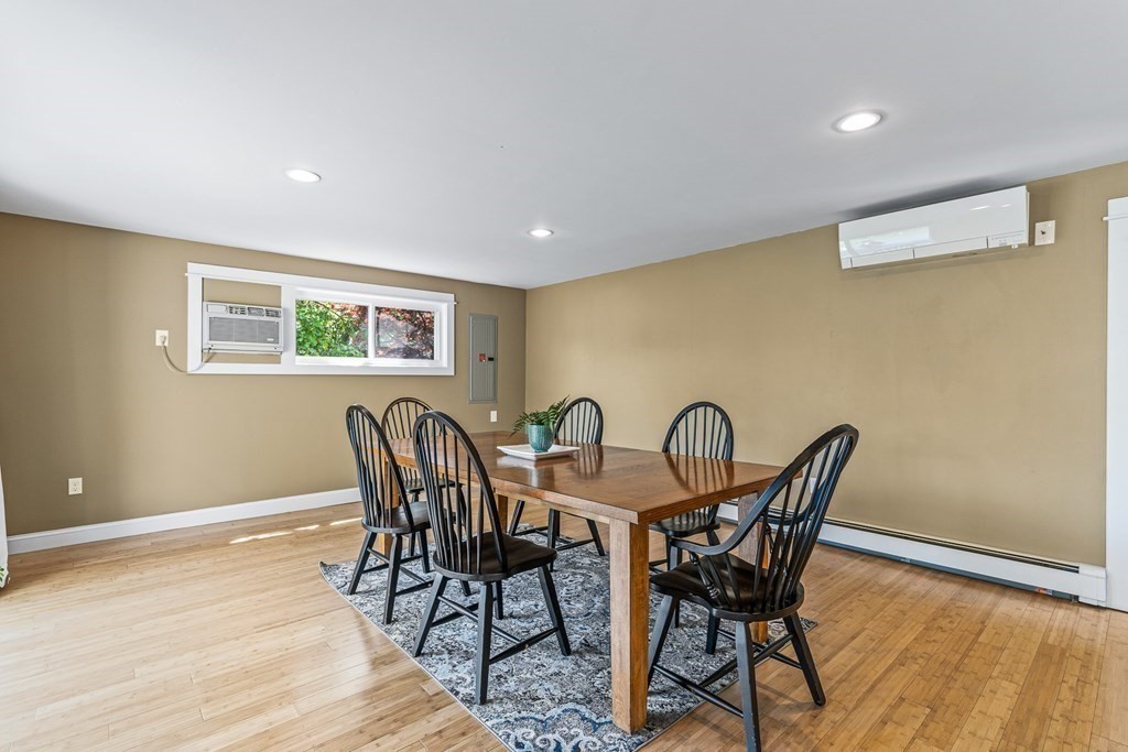 18 Daniels Road Framingham, MA 01701 - Photo 13 of 39 Gallery Image 13