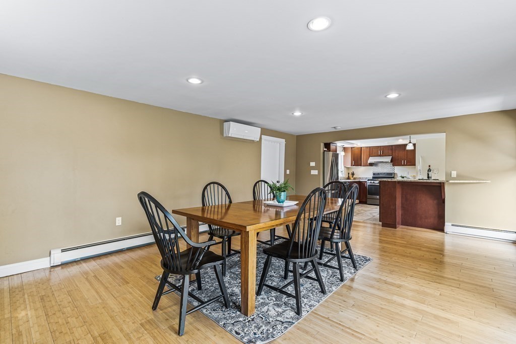 18 Daniels Road Framingham, MA 01701 - Photo 14 of 39 Gallery Image 14