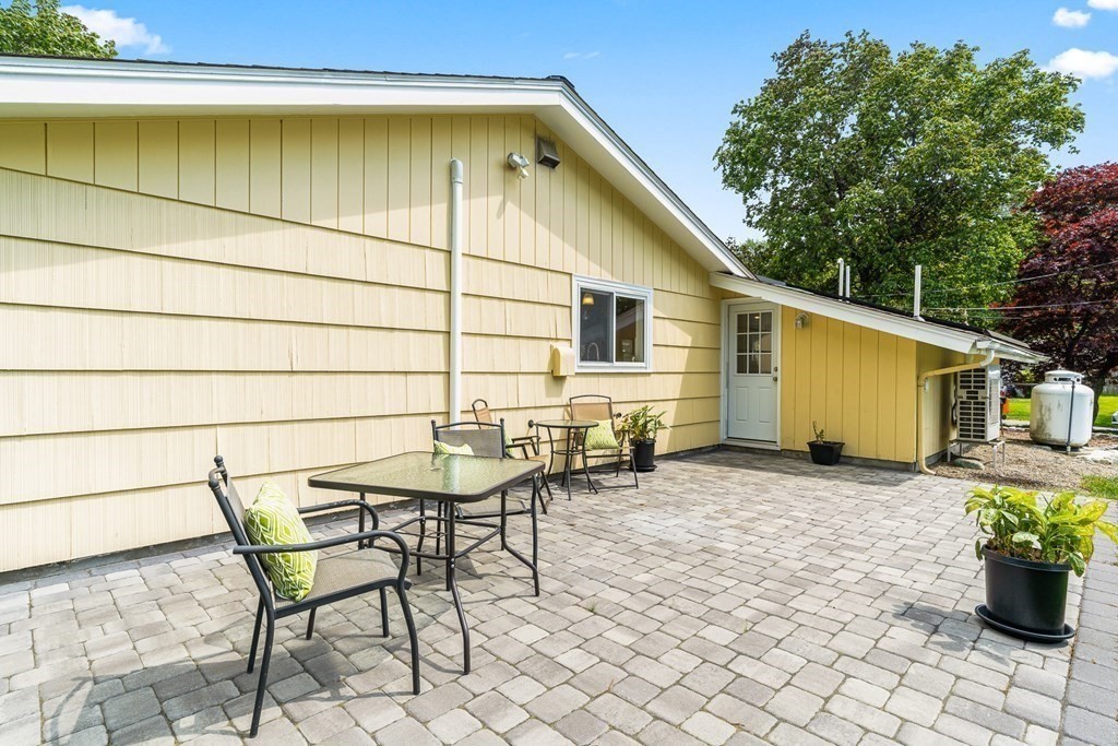 18 Daniels Road Framingham, MA 01701 - Photo 32 of 39 Gallery Image 32