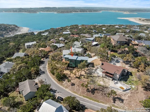 $665,000 | 301 Vip Drive, Canyon Lake, TX 78133