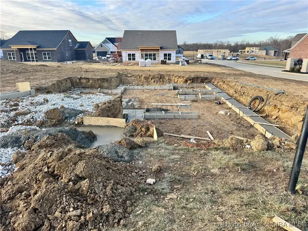 $399,900 | 7859 Linwood (lot 437) Circle, Charlestown, IN 47111