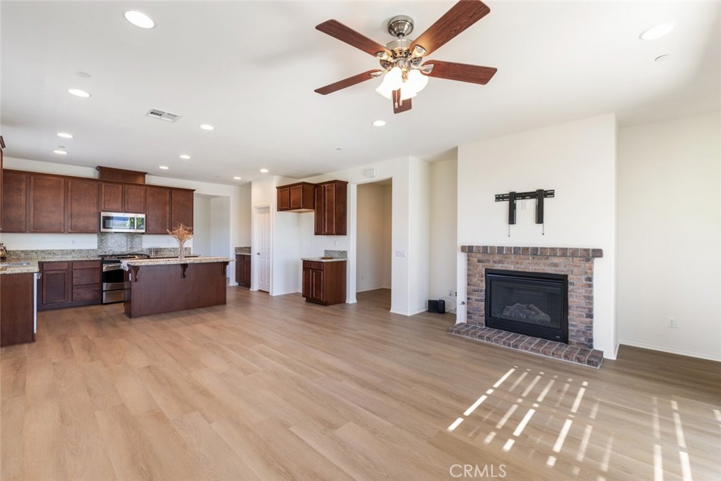 38121 Summer Ridge Drive Murrieta, CA 92563 - Photo 12 of 30