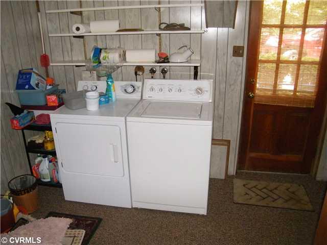 8342 Chelmford Road North Chesterfield, VA 23235 - Photo 6 of 12 Laundry - VERY SPACIOUS