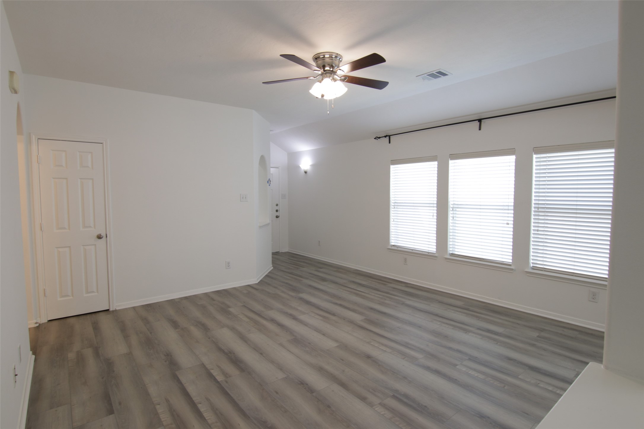 25118 Hazel Ranch Drive Katy, TX 77494 - Photo 4 of 22