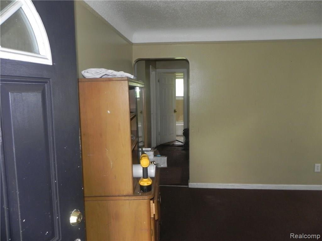 7668 Evergreen Road Detroit, MI 48228 - Photo 7 of 27