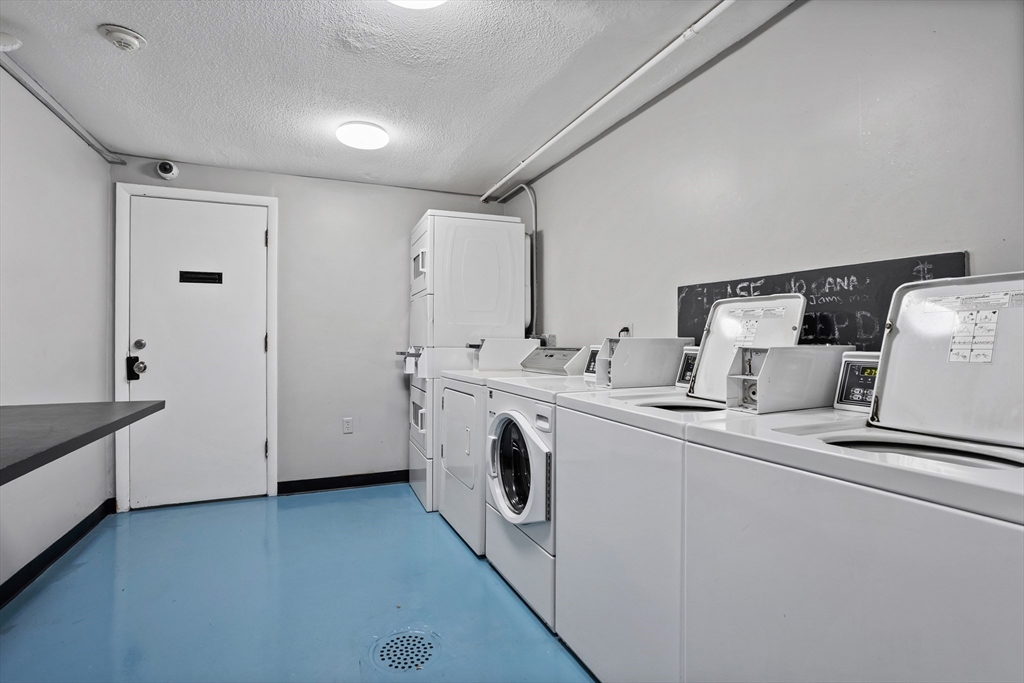 5 Turnpike Road, Unit 229 Townsend, MA 01469 - Photo 16 of 20 a utility room with dryer and washer