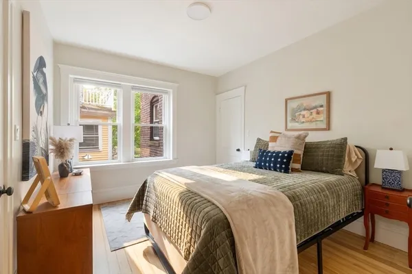 $3,600 | 176 Naples Road, Unit 7, Brookline, MA 02446