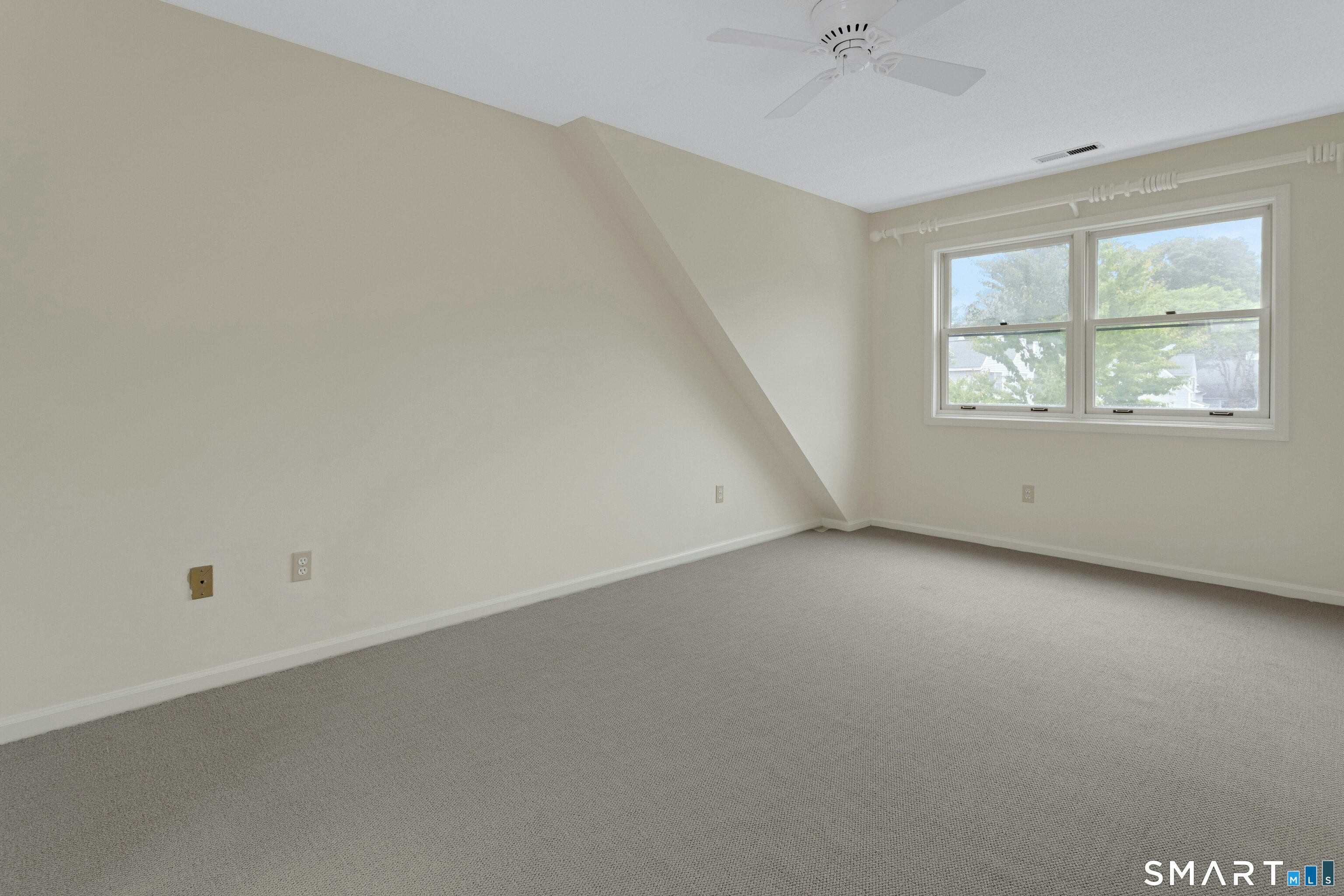 70 Wilton Crest Road, Unit 70 Wilton, CT 06897 - Photo 24 of 34