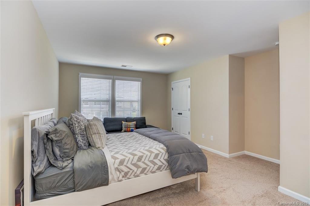 15505 Foreleigh Road Huntersville, NC 28078 - Photo 28 of 37 Gallery Image 28