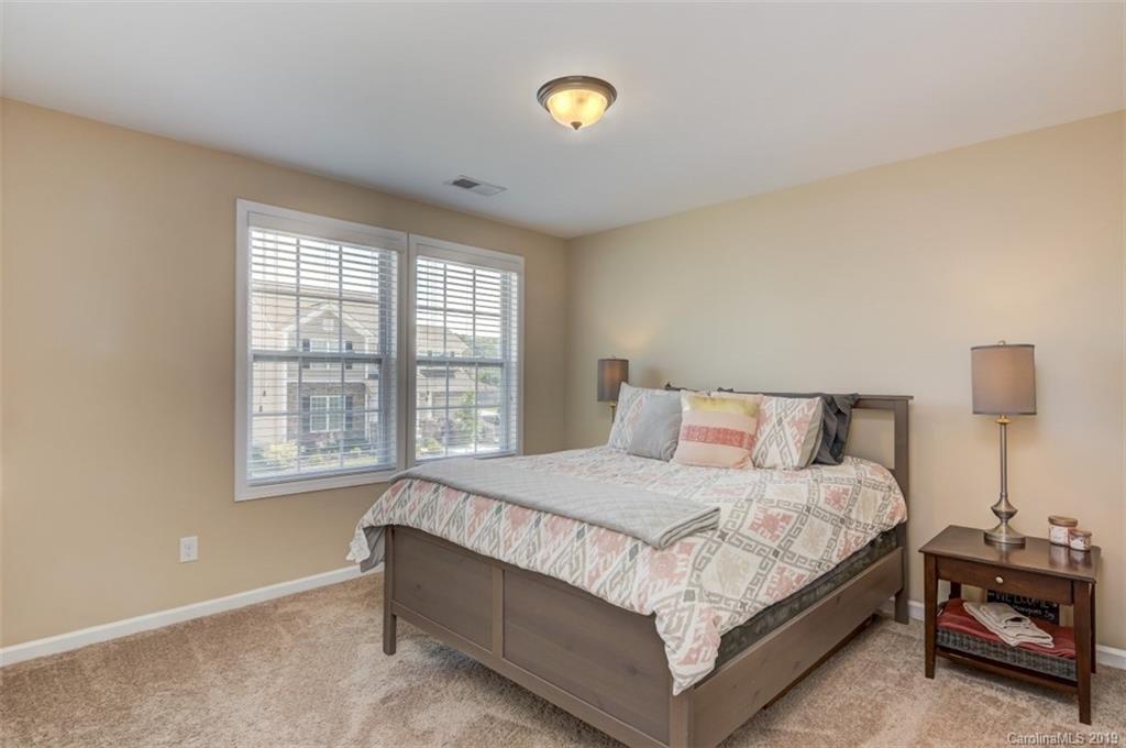 15505 Foreleigh Road Huntersville, NC 28078 - Photo 29 of 37 Gallery Image 29