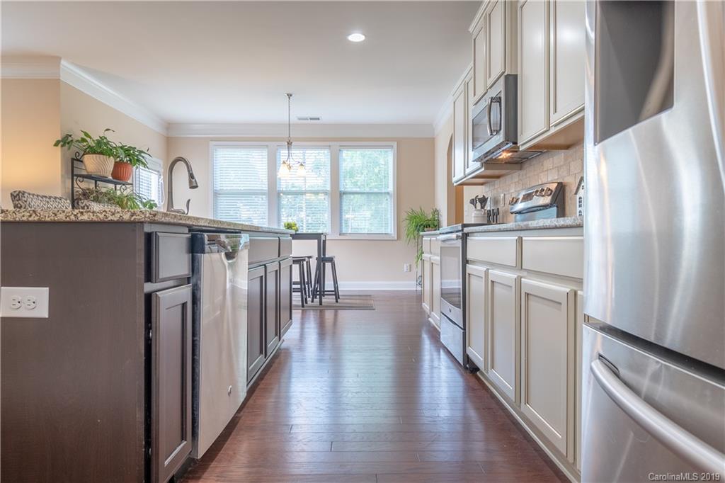15505 Foreleigh Road Huntersville, NC 28078 - Photo 9 of 37 Gallery Image 9