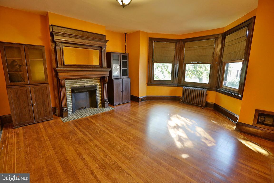 1911 Wynnewood Road Philadelphia, PA 19151 - Photo 11 of 29 Front Bedroom