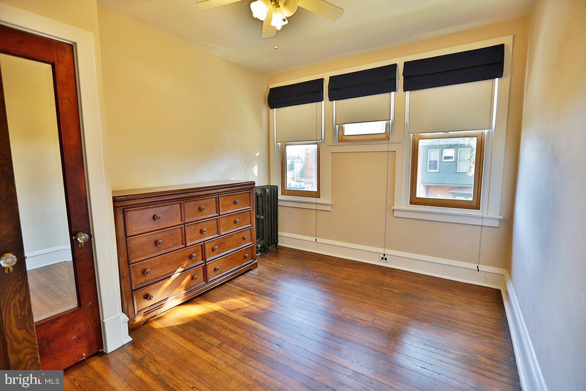 1911 Wynnewood Road Philadelphia, PA 19151 - Photo 16 of 29 Back Bedroom