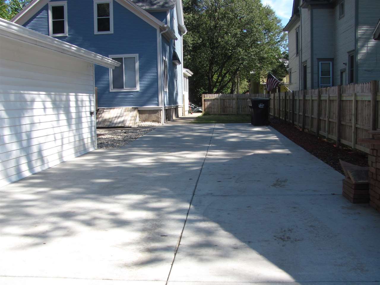 852 10th Street Beloit, WI 53511 - Photo 8 of 20 a view of a house with a street