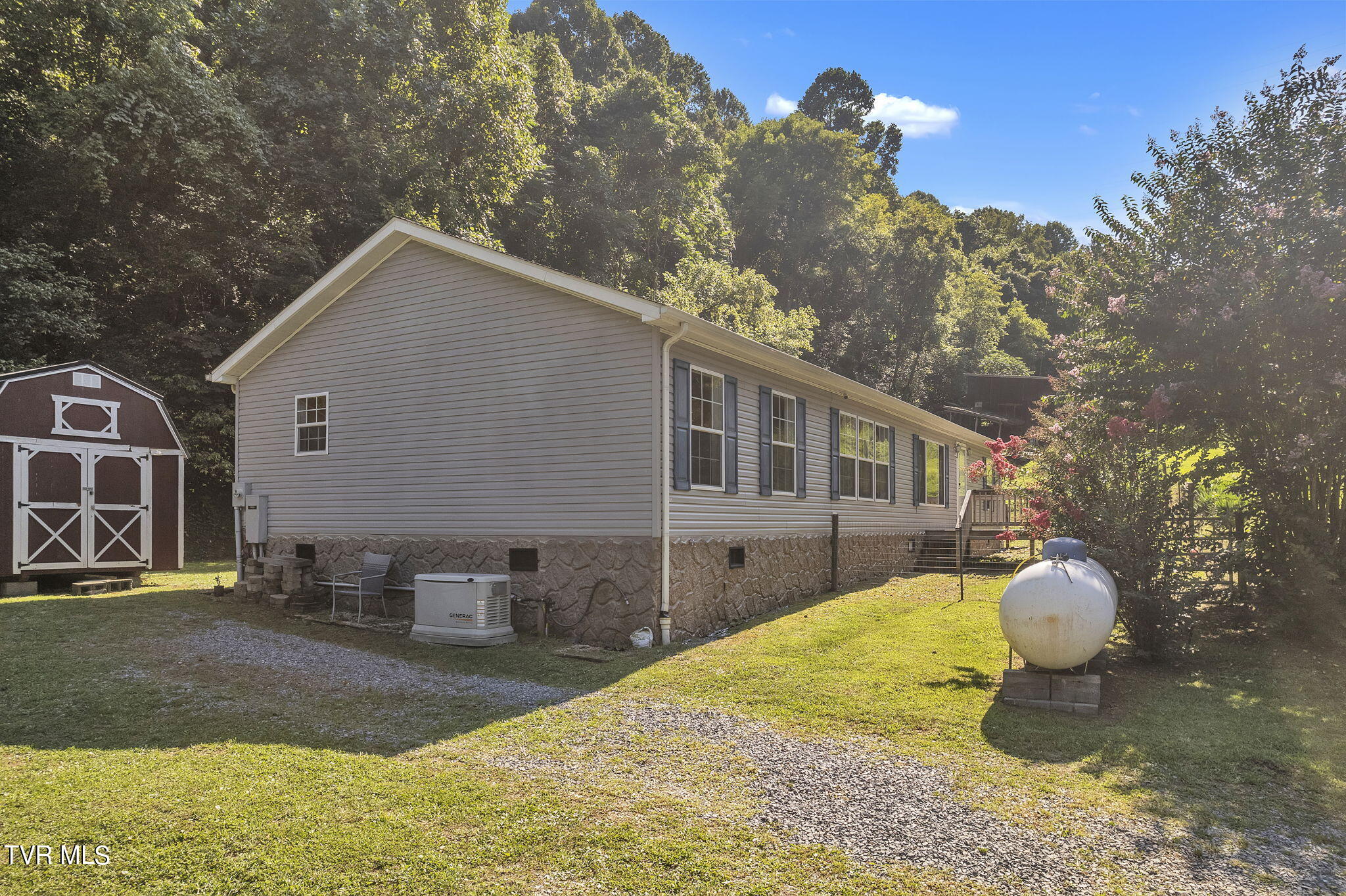 422 Old Tram Road Saltville, VA 24370 - Photo 3 of 35 5-web-or-mls-422-old-tram-rd