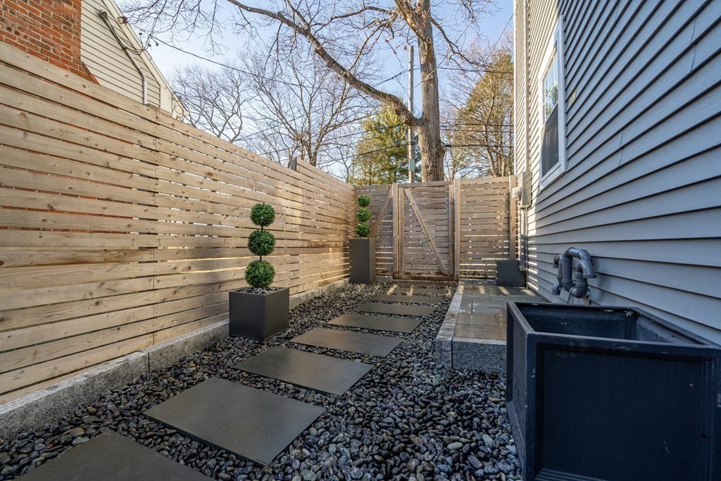 15 Elwern Road Arlington, MA 02474 - Photo 31 of 39 Gallery Image 31