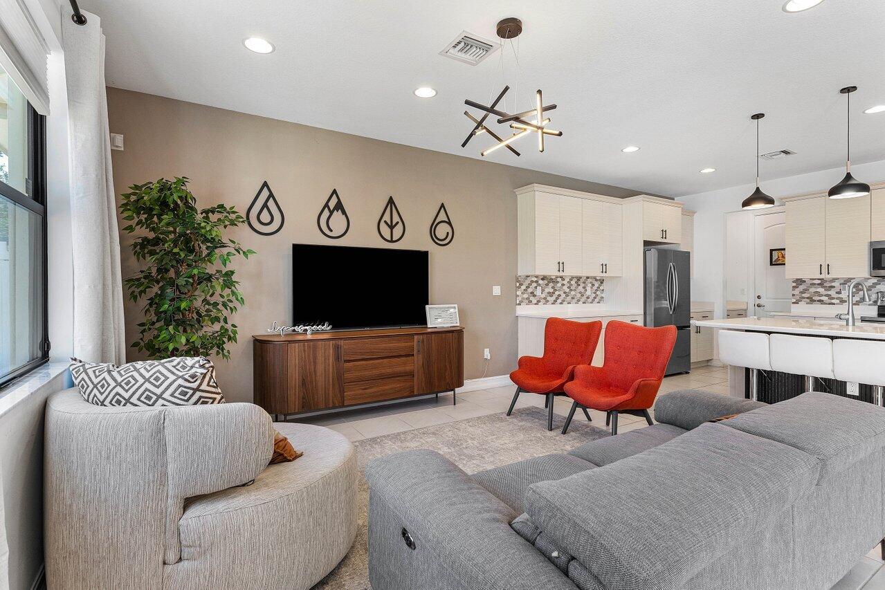 9481 Glider Way Boca Raton, FL 33428 - Photo 12 of 39 Living