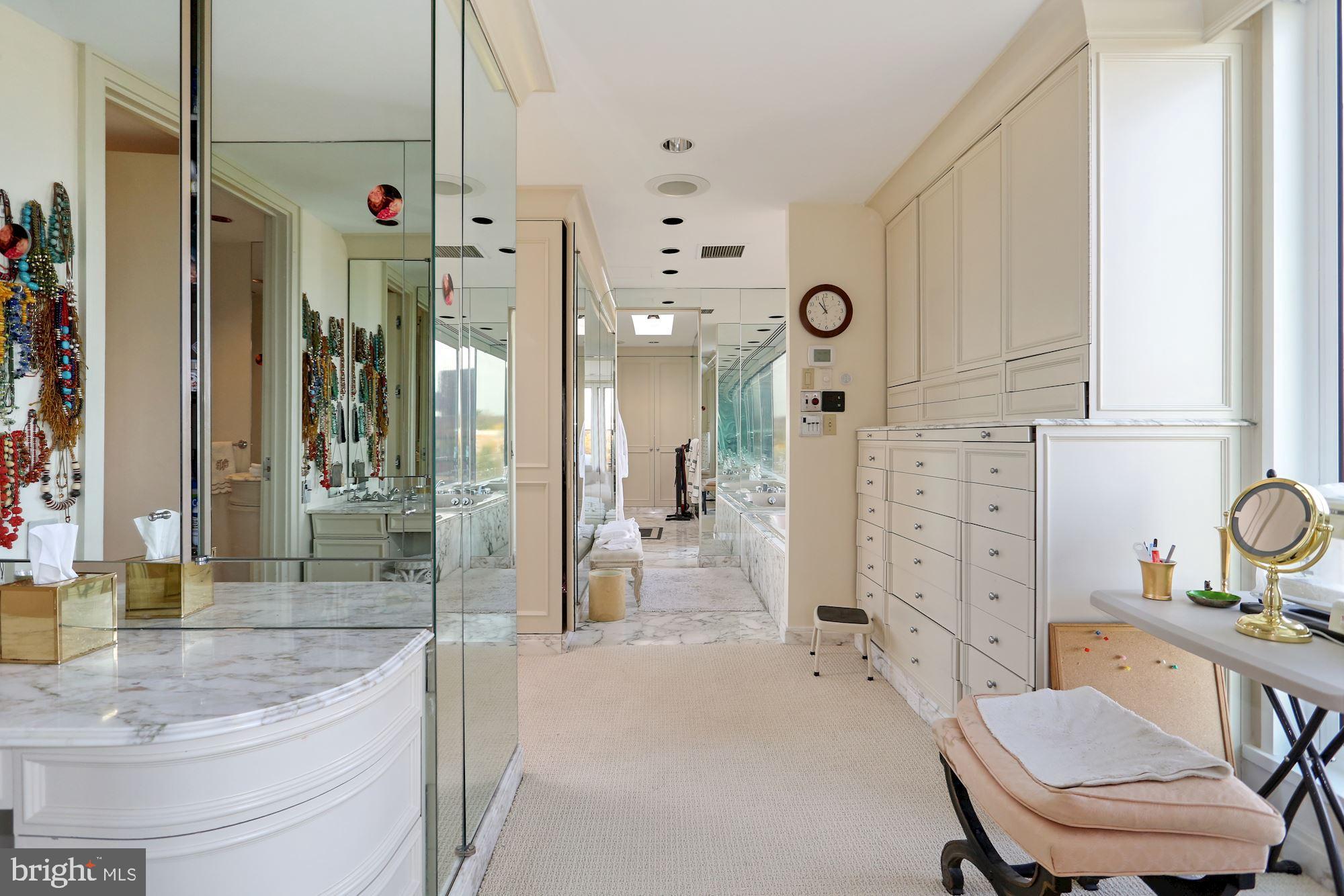 2501 M Street Northwest, Unit 717 Washington, DC 20037 - Photo 14 of 34 Master Deluxe Separate Bathrooms