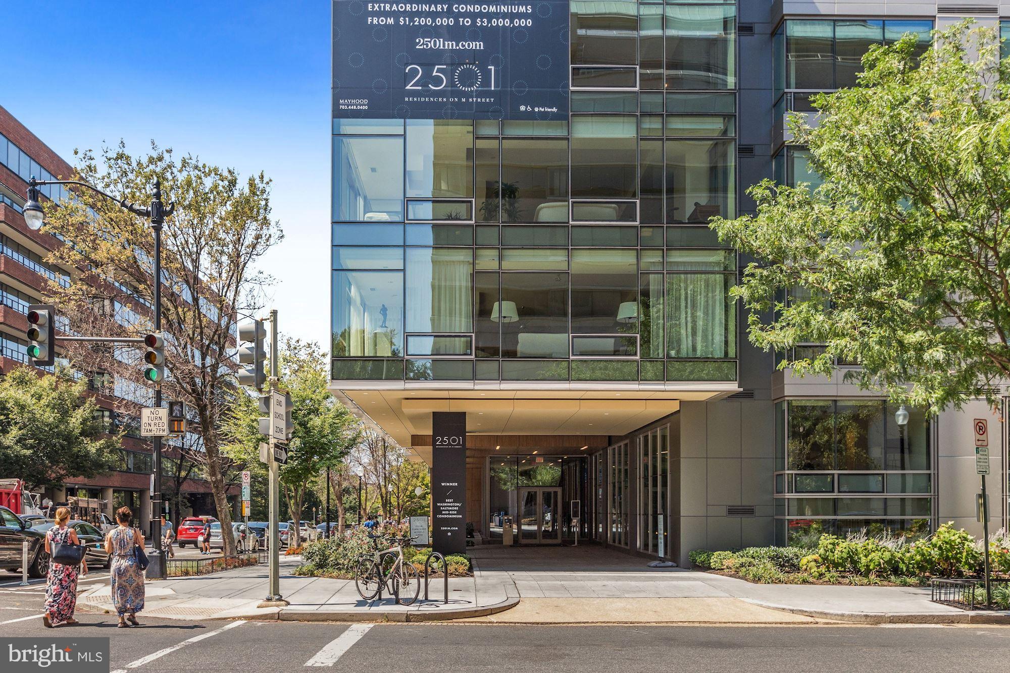 2501 M Street Northwest, Unit 717 Washington, DC 20037 - Photo 28 of 34 2501 M St NW Entrance