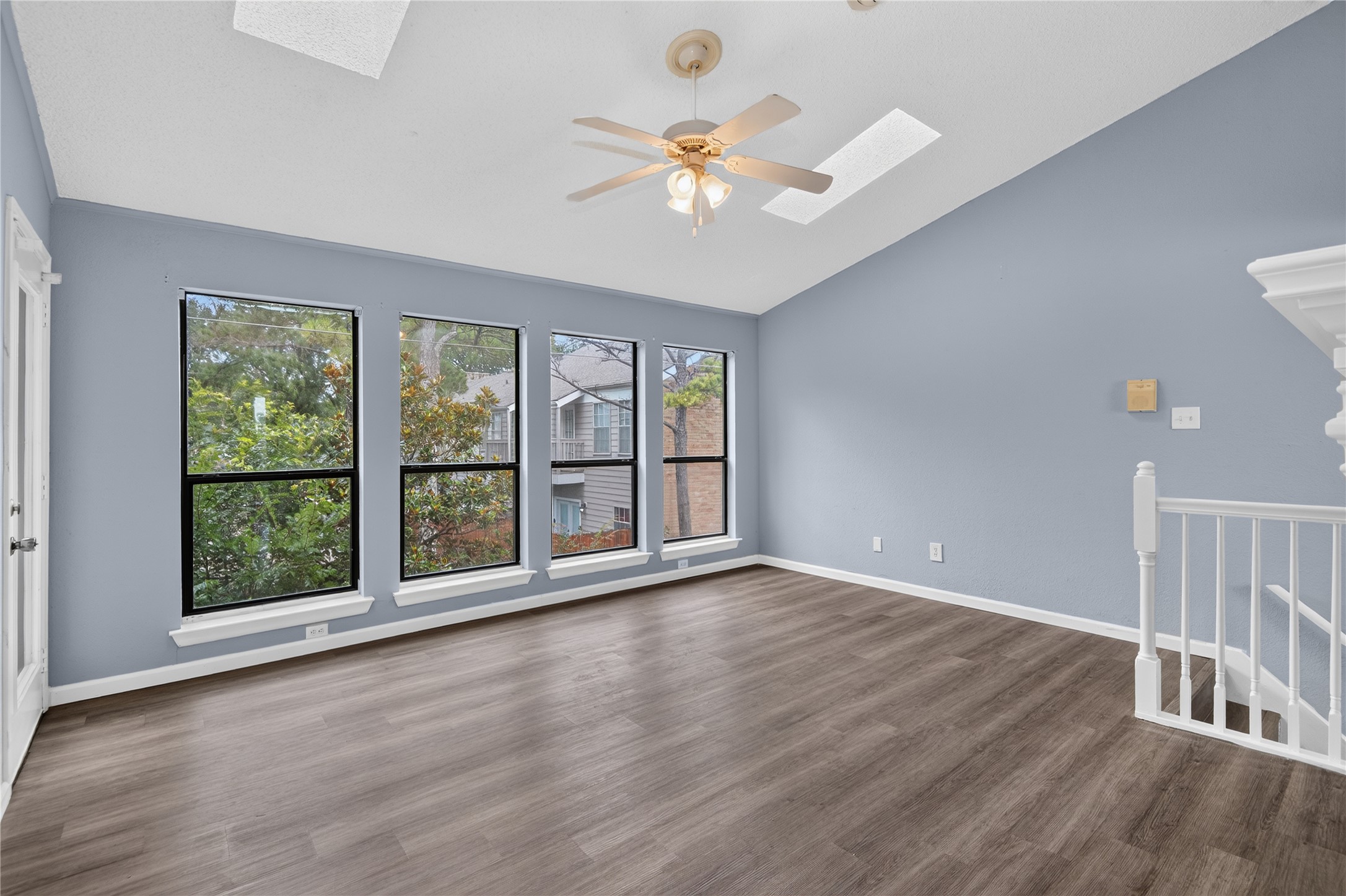 2277 South Kirkwood Road, Unit 910 Houston, TX 77077 - Photo 3 of 27