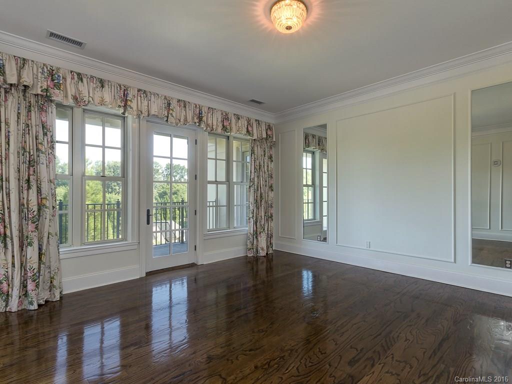2823 Providence Road, Unit 136 Charlotte, NC 28211 - Photo 11 of 22 Gallery Image 11
