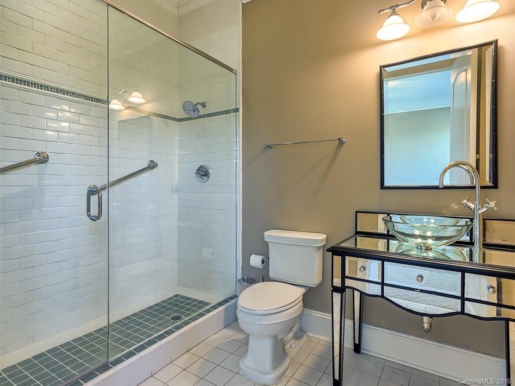 2823 Providence Road, Unit 136 Charlotte, NC 28211 - Photo 16 of 22 Gallery Image 16