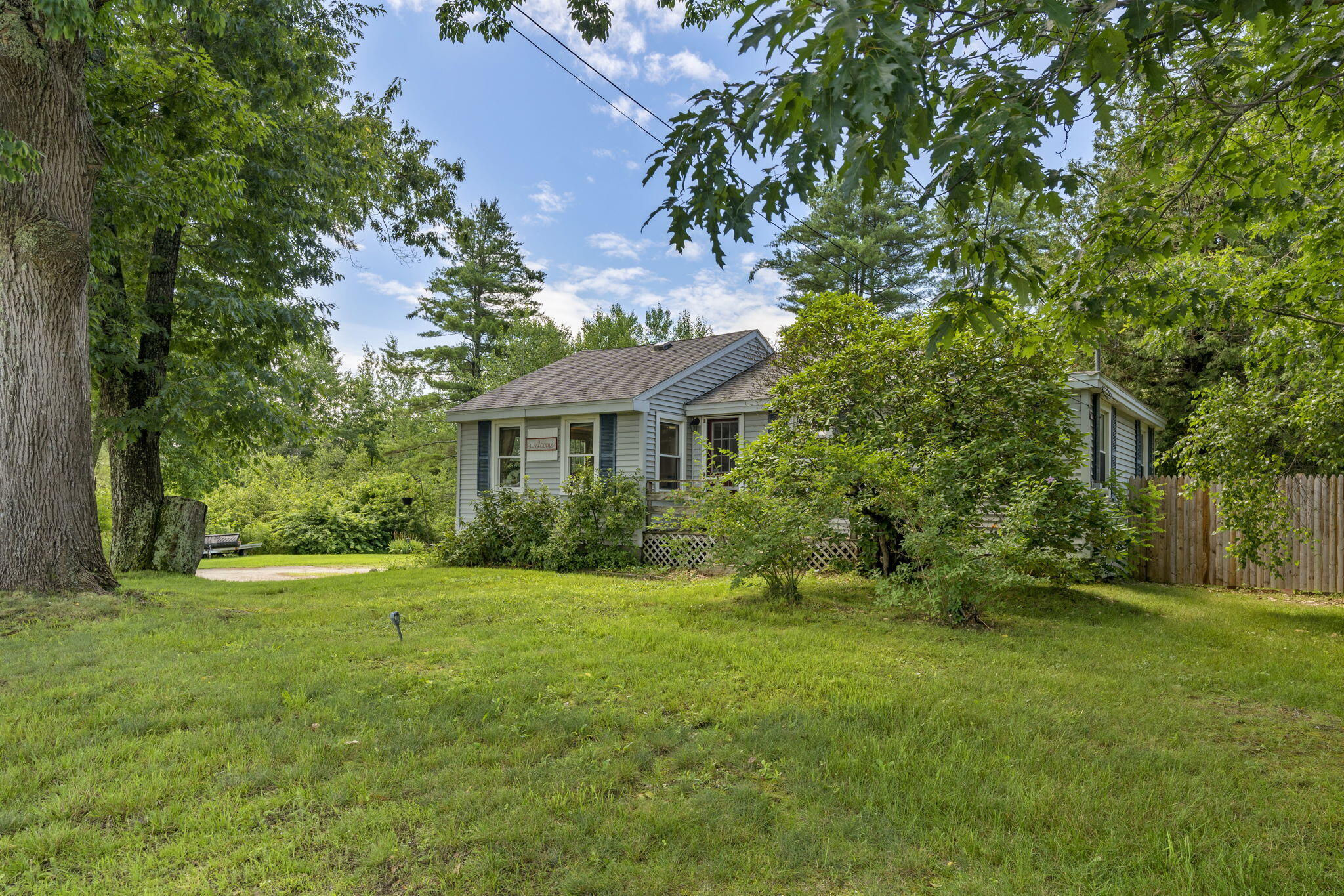 402 Roosevelt Trail Windham, ME 04062 - Photo 2 of 18 Exterior