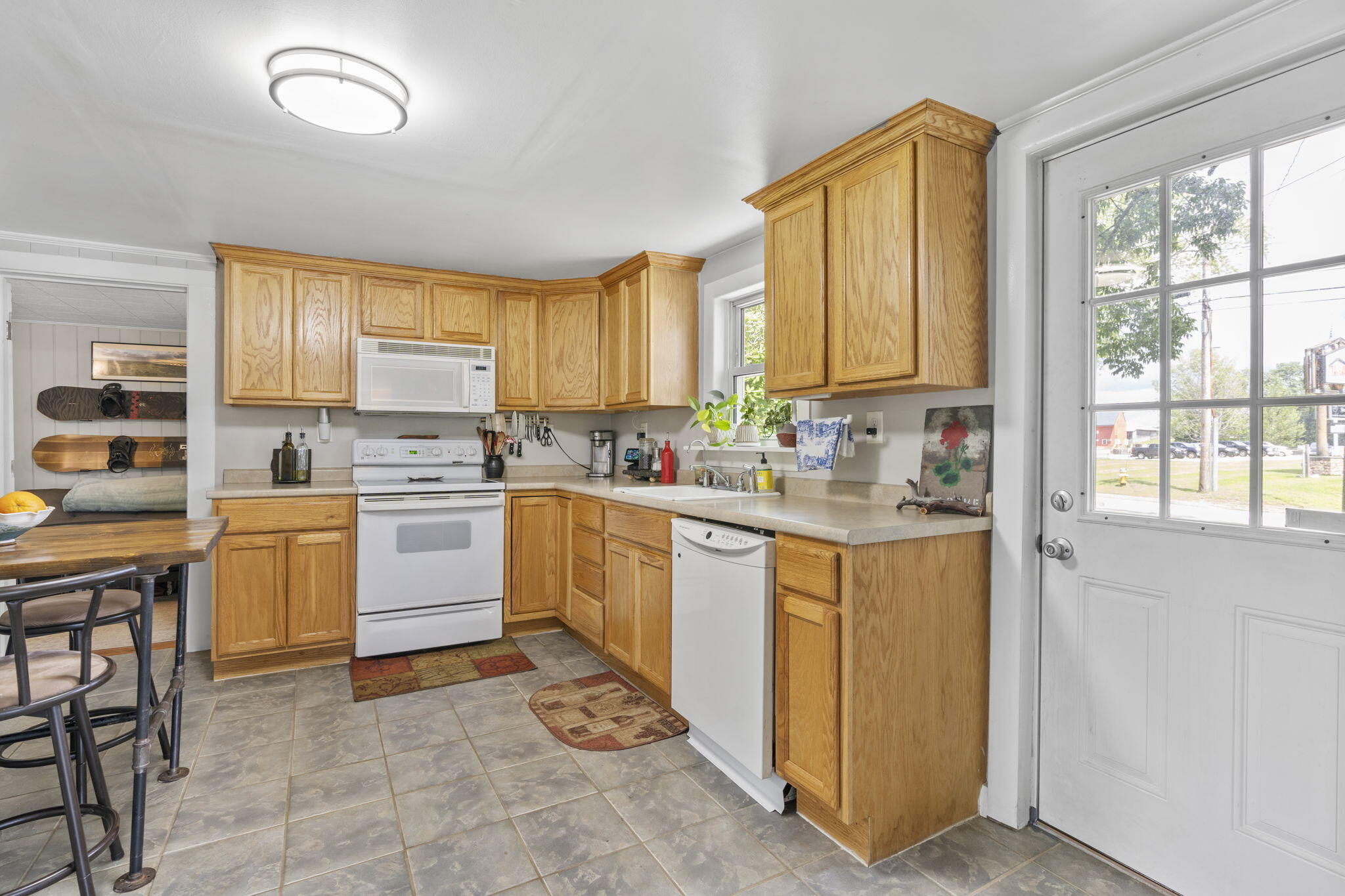 402 Roosevelt Trail Windham, ME 04062 - Photo 8 of 18 Kitchen
