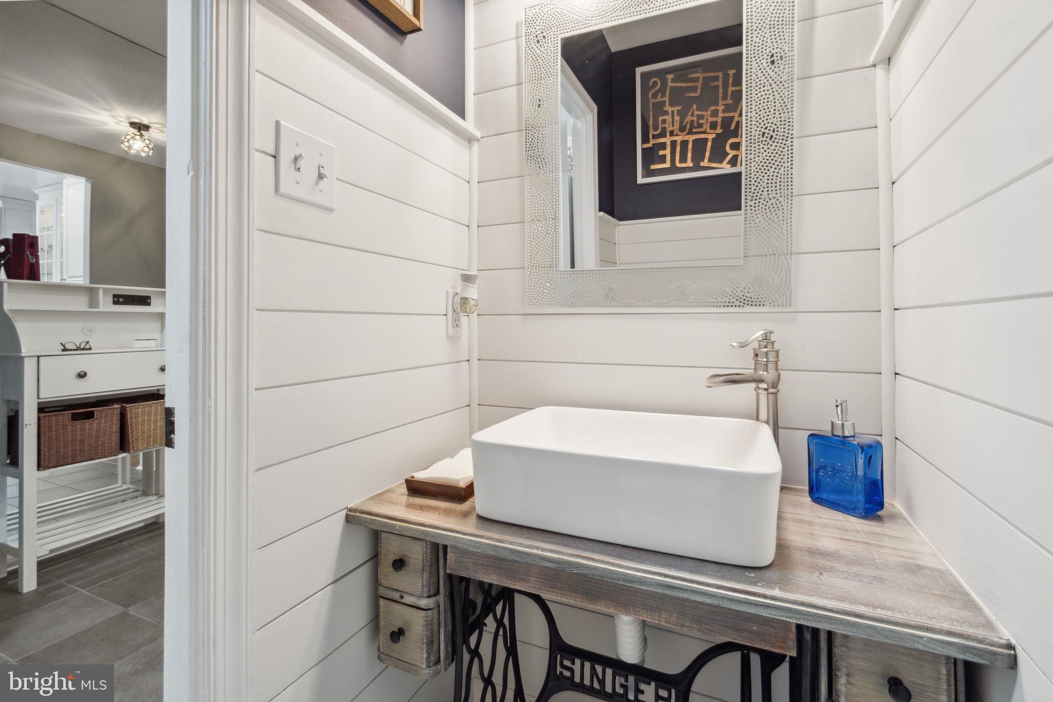 2314 Wonderview Road Lutherville-Timonium, MD 21093 - Photo 11 of 46 Main Level Powder Room