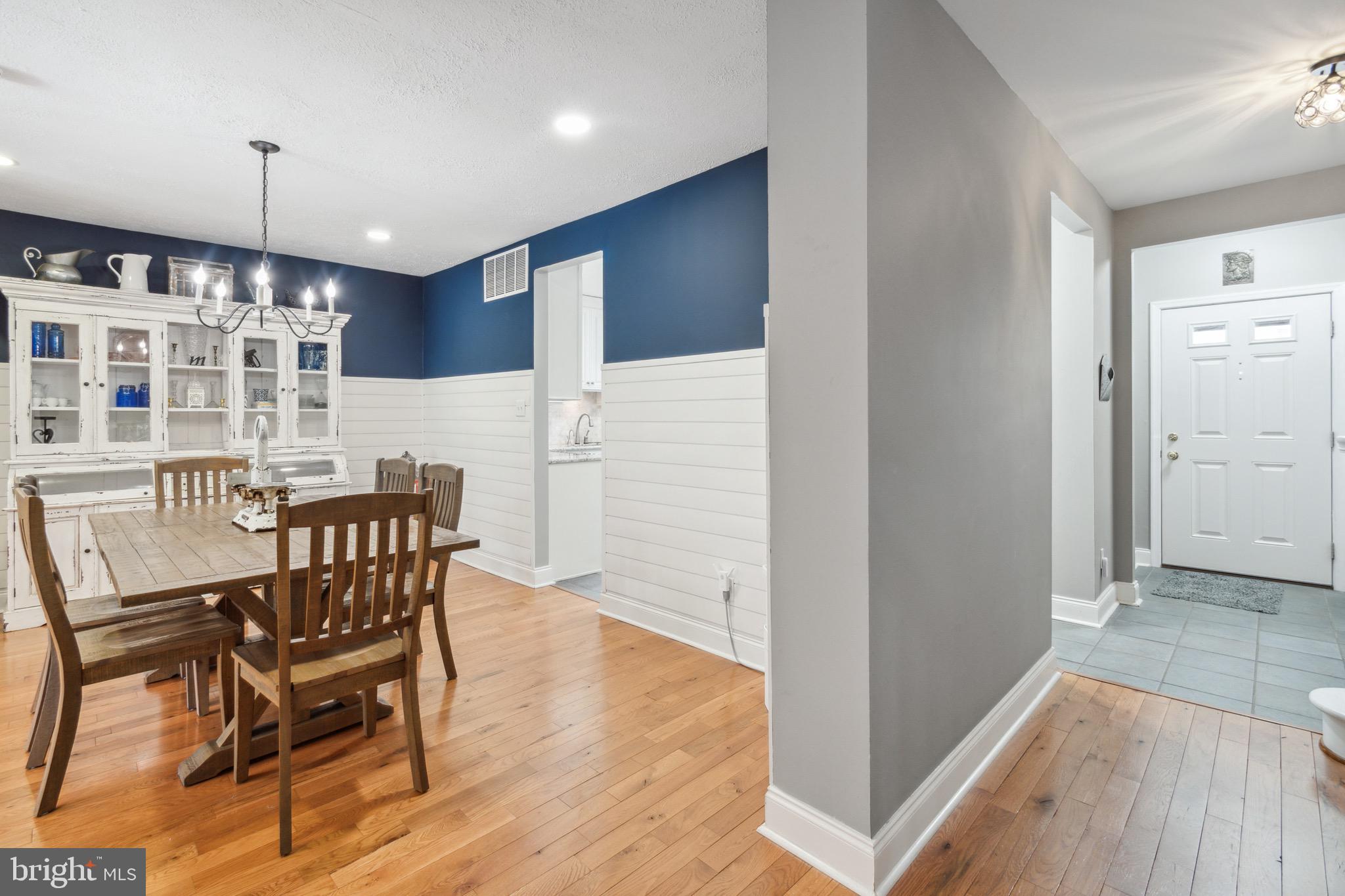2314 Wonderview Road Lutherville-Timonium, MD 21093 - Photo 12 of 46 View of Dining Room & Entry Foyer
