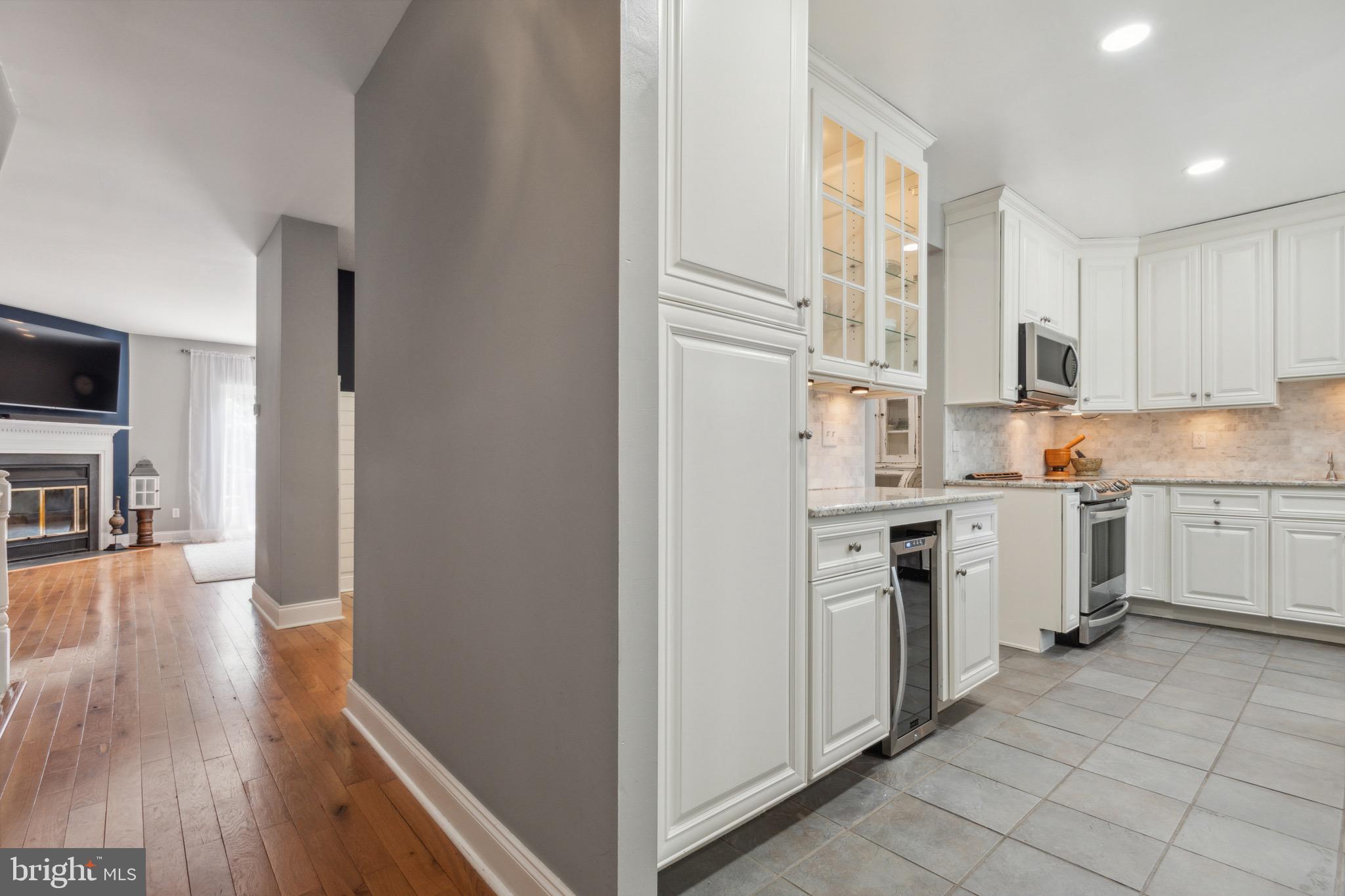 2314 Wonderview Road Lutherville-Timonium, MD 21093 - Photo 5 of 46 Kitchen with Ample Storage