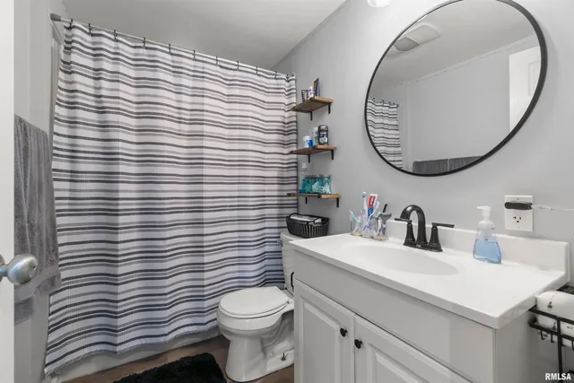 $139,900 | 213 North Eisele Drive, Peoria, IL 61604