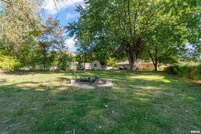 $139,900 | 213 North Eisele Drive, Peoria, IL 61604