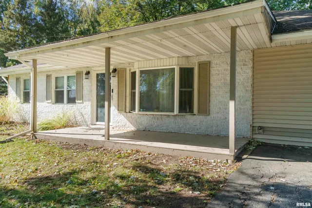 $139,900 | 213 North Eisele Drive, Peoria, IL 61604