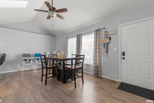 $139,900 | 213 North Eisele Drive, Peoria, IL 61604