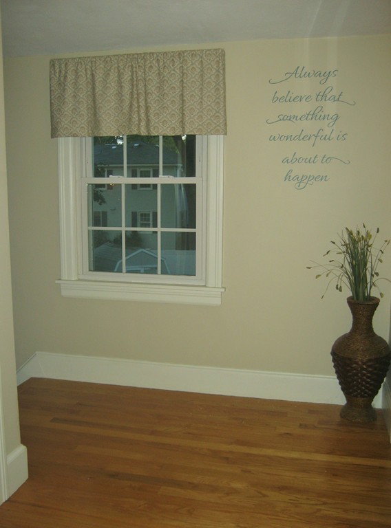 229 Chalmers Street Springfield, MA 01118 - Photo 15 of 21