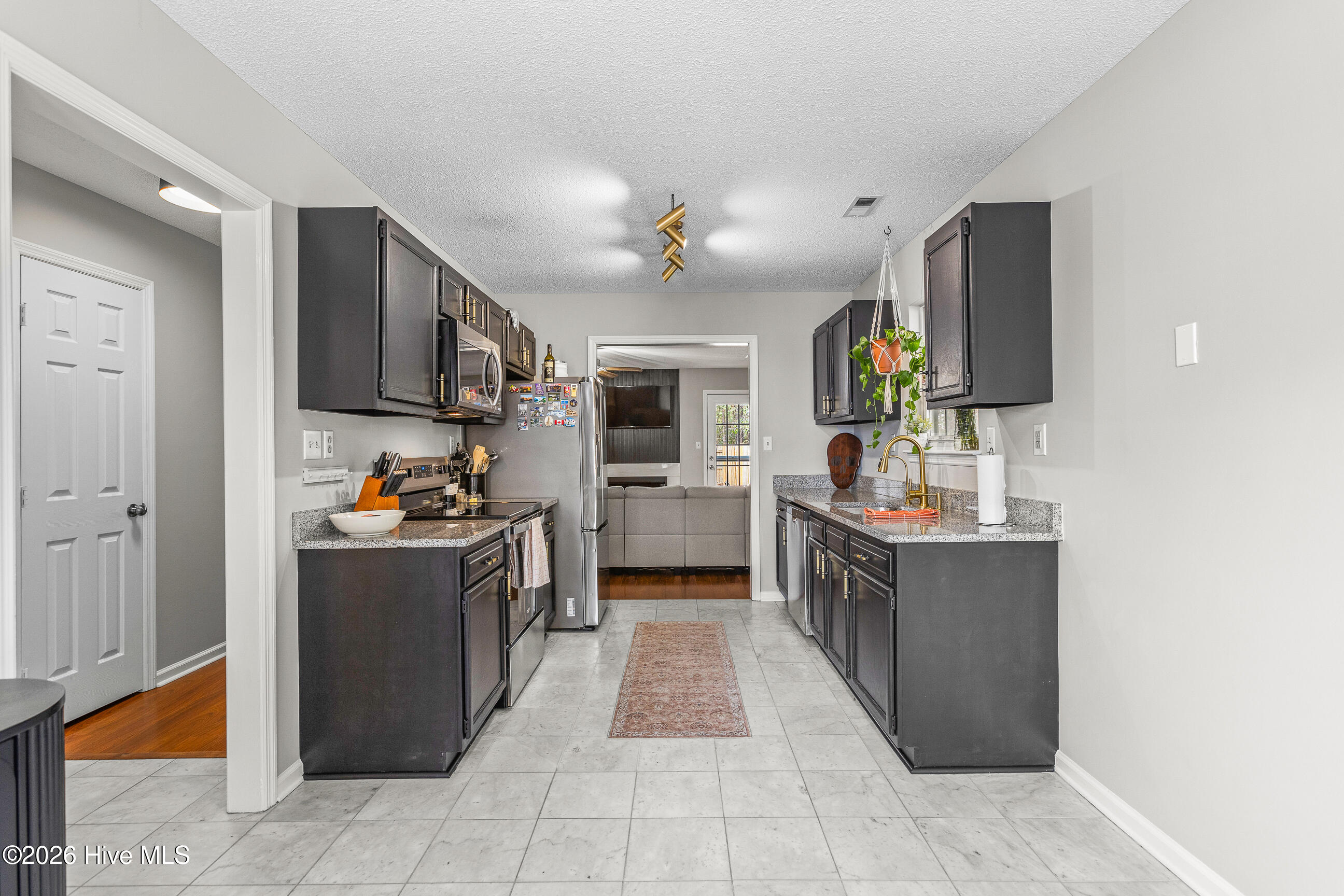 3019 Derby Run Road Jacksonville, NC 28546 - Photo 9 of 30 01-9