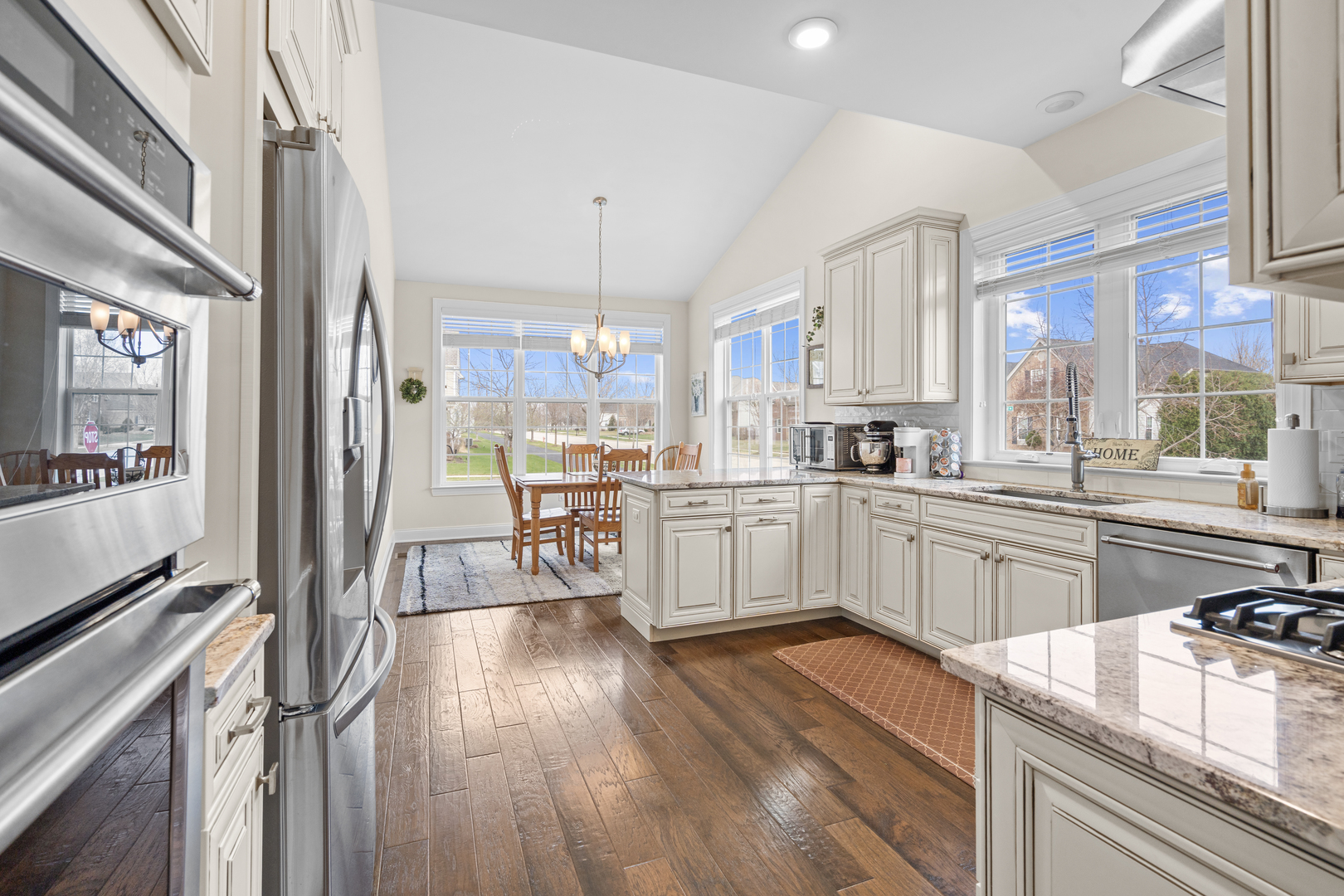 1265 Falcon Ridge Drive Elgin, IL 60124 - Photo 7 of 17