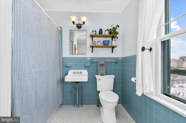 $410,000 | 104 Windsor Avenue, Centreville, MD 21617