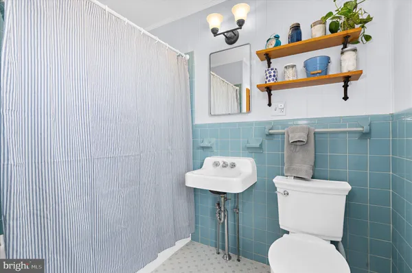 $410,000 | 104 Windsor Avenue, Centreville, MD 21617