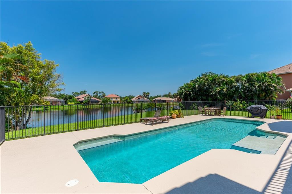 8450 Southwest Yellowtail Court Stuart, FL 34997 - Photo 33 of 35 Gallery Image 33