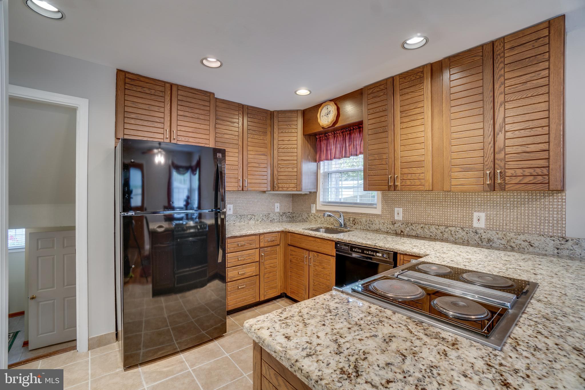 6904 Gilbert Street Springfield, VA 22150 - Photo 14 of 44