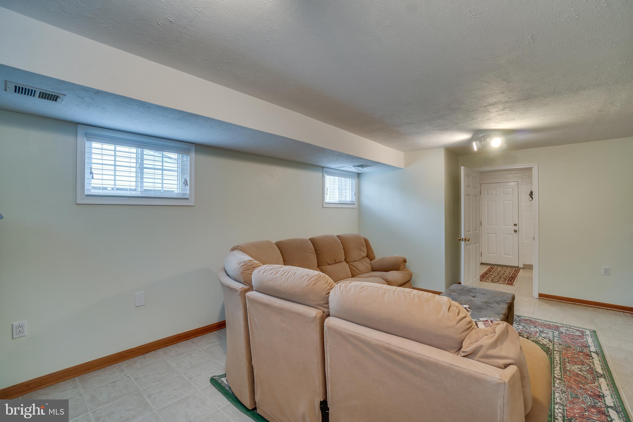 6904 Gilbert Street Springfield, VA 22150 - Photo 31 of 44