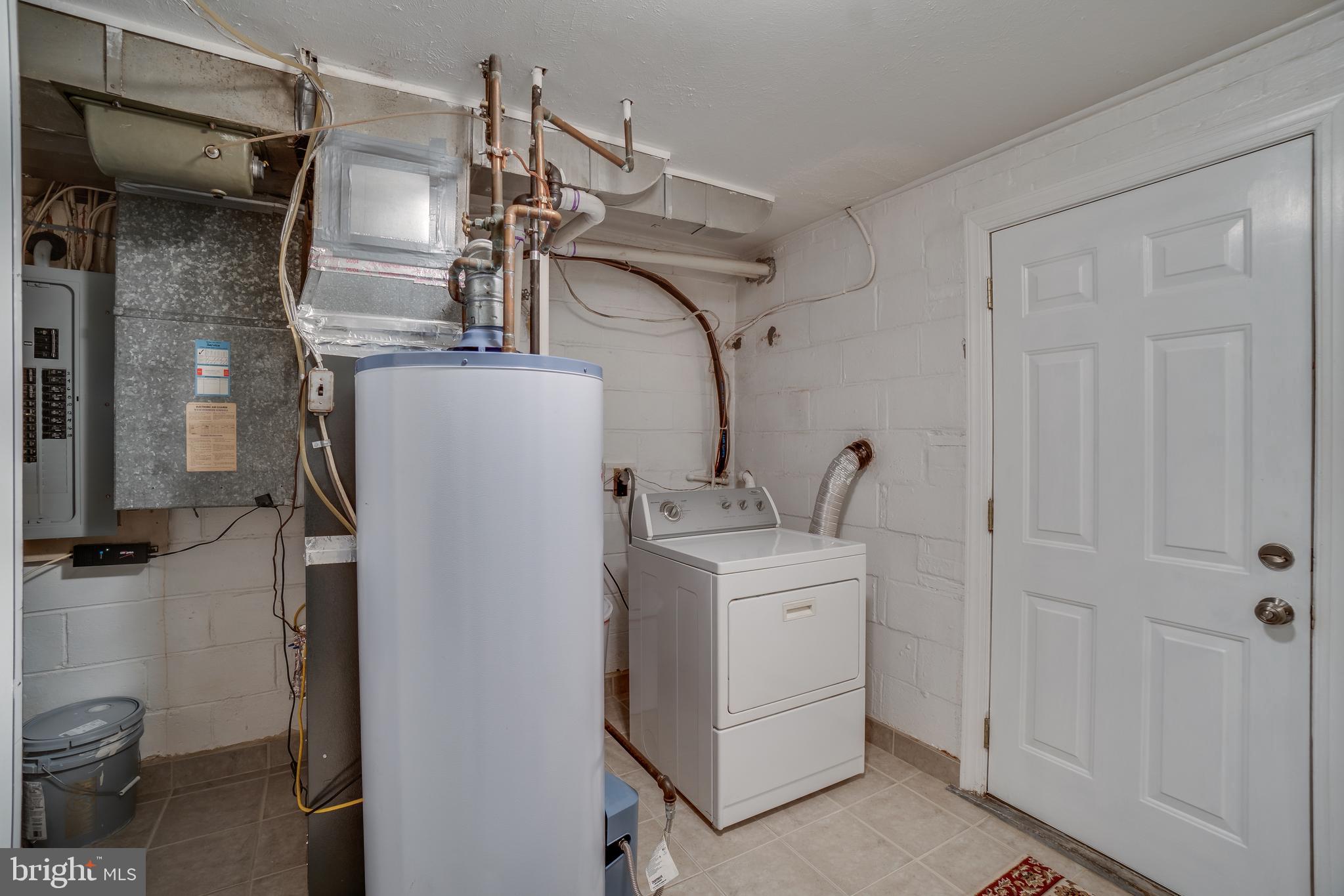6904 Gilbert Street Springfield, VA 22150 - Photo 36 of 44