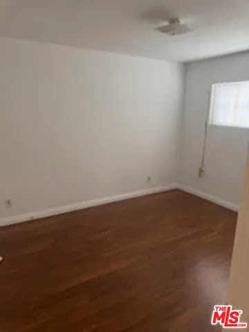 $2,500 | 1136 West 109th Place, Los Angeles, CA 90044