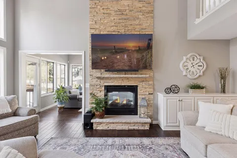 $995,000 | 9624 Wyoming Terrace, Bloomington, MN 55438