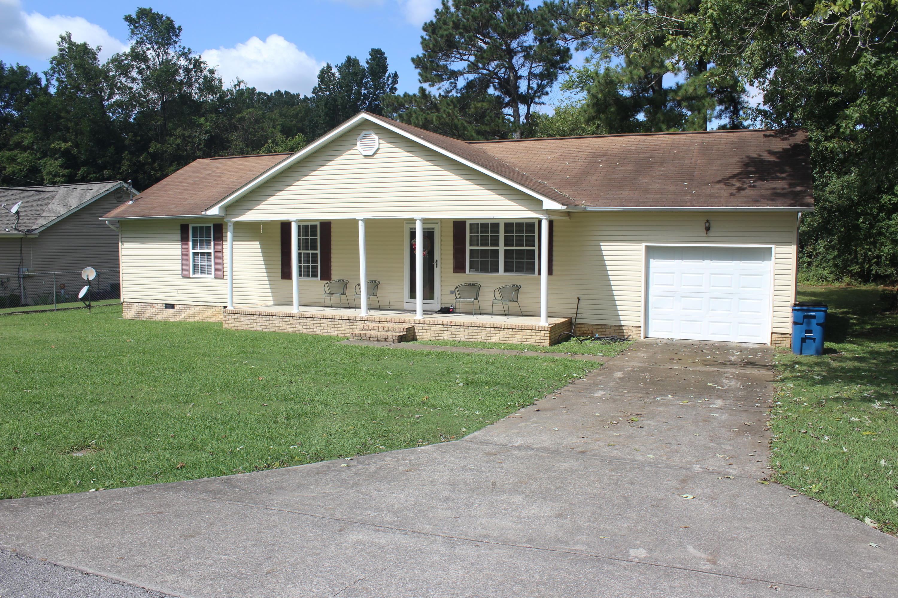 112 Ellis Road Rossville, GA 30741 - Photo 2 of 44 IMG_0204